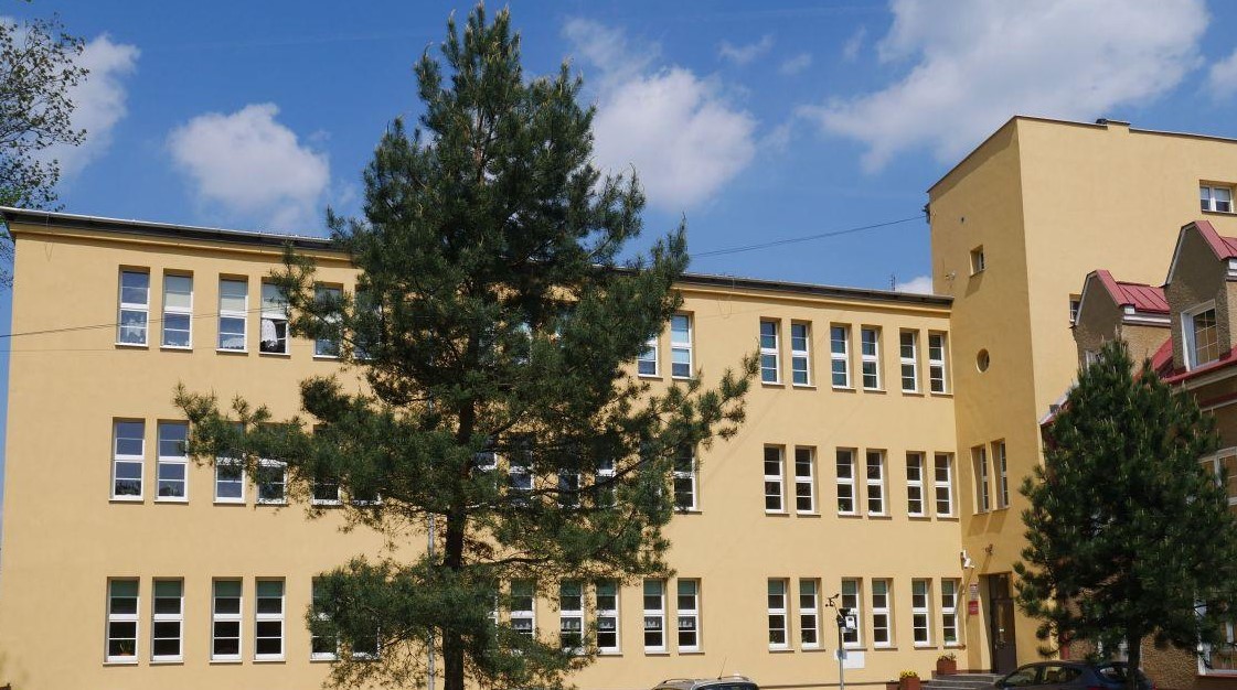 budynek szkoły ZS Bochnia zdjęcie 1