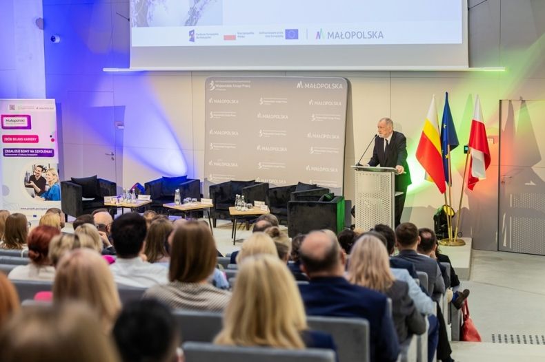 słuchacze konferencji