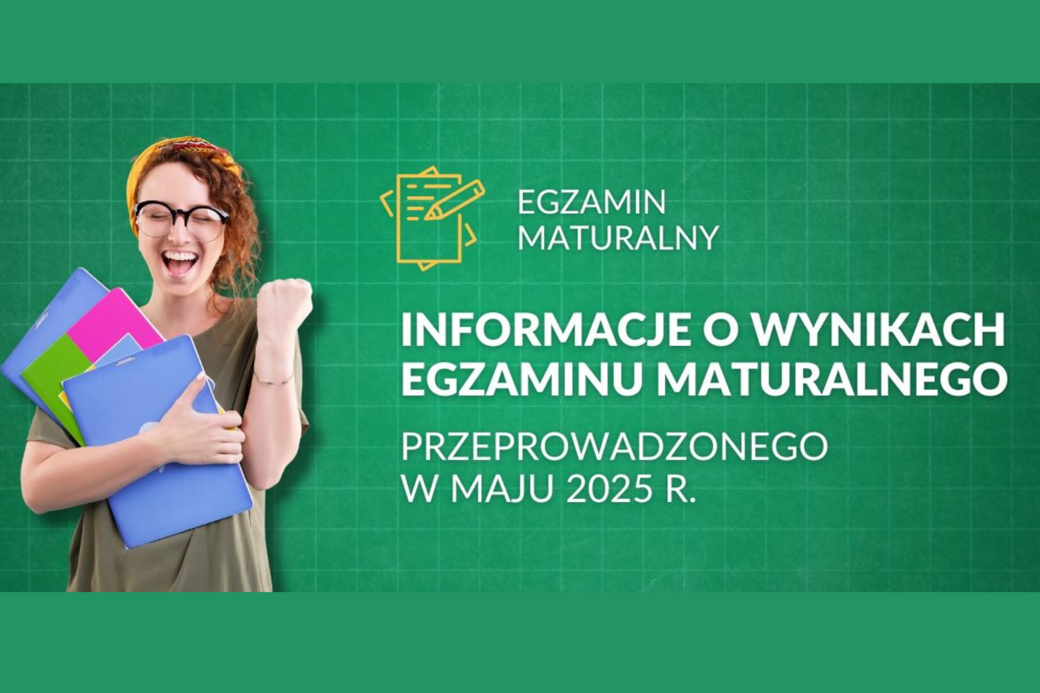 baner matura 2025 - uśmiechnięta kobieta z teczkami 